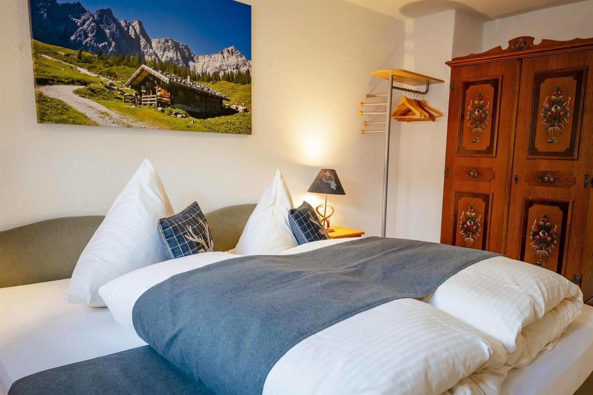 Hoglhaus & Malerwinkel Holiday home Mittenwald