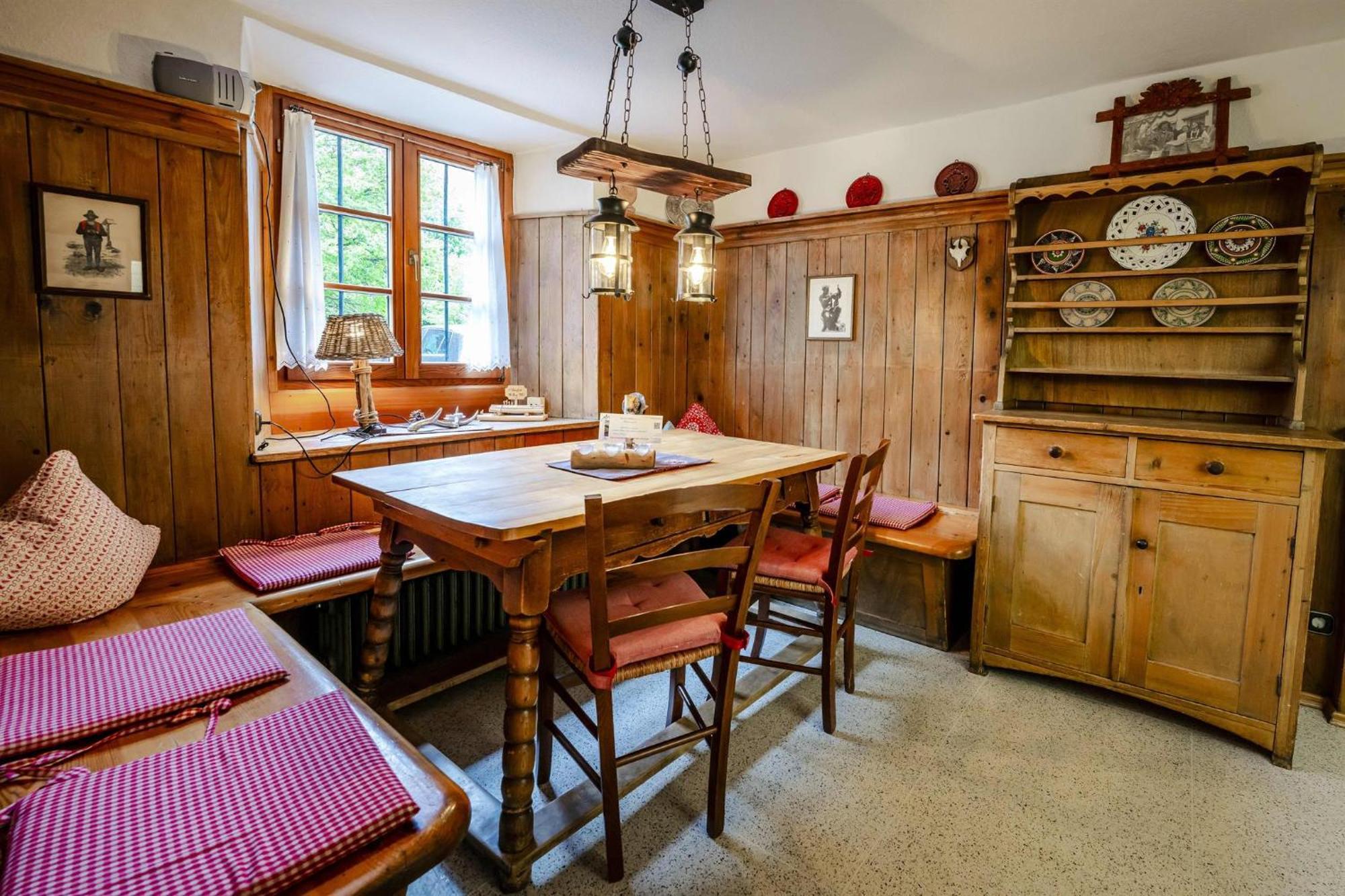 Hoglhaus & Malerwinkel * Mittenwald