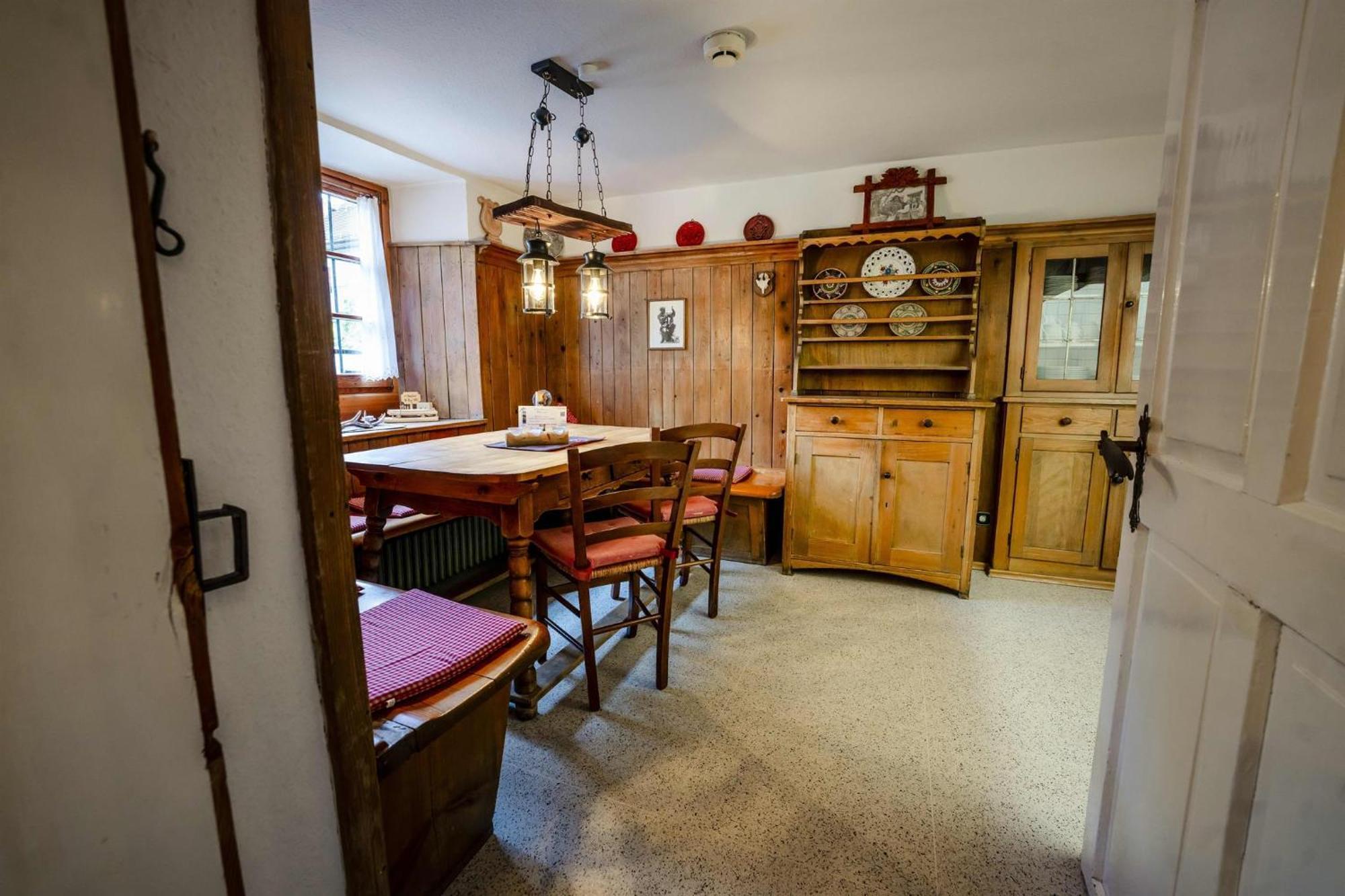 Hoglhaus & Malerwinkel Holiday home Mittenwald